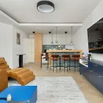 Stylish Apartment In The Heart Of Kazimierz In Krakow By Noclegi Renters